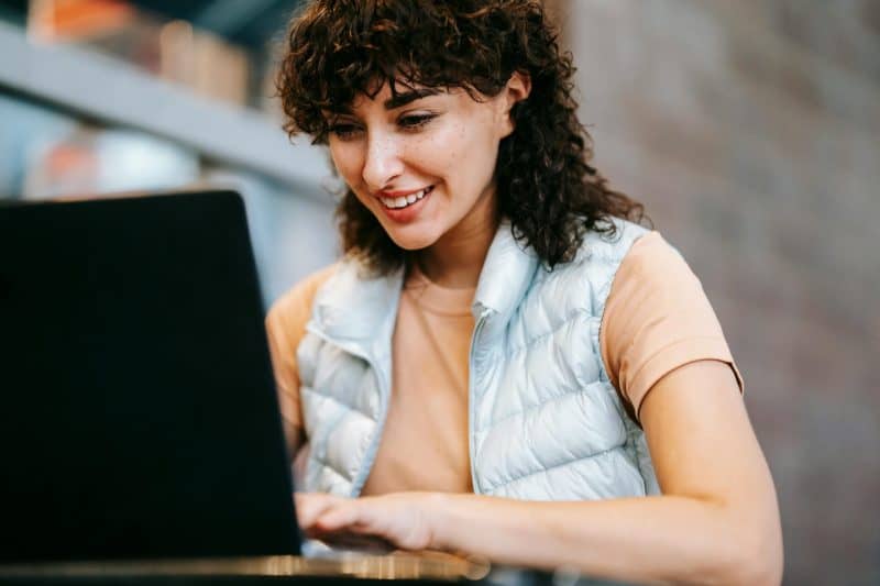 Structured Content Reviews by SMEs - Challenges and solutions
